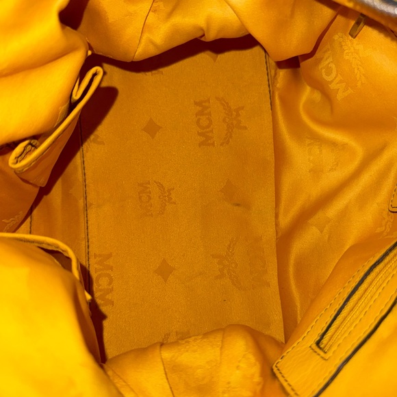 MCM Vintage Pebbled Leather Tassel Satchel Bag EUC - Picture 11 of 15